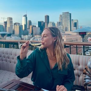 Meet your Posher, Abigail